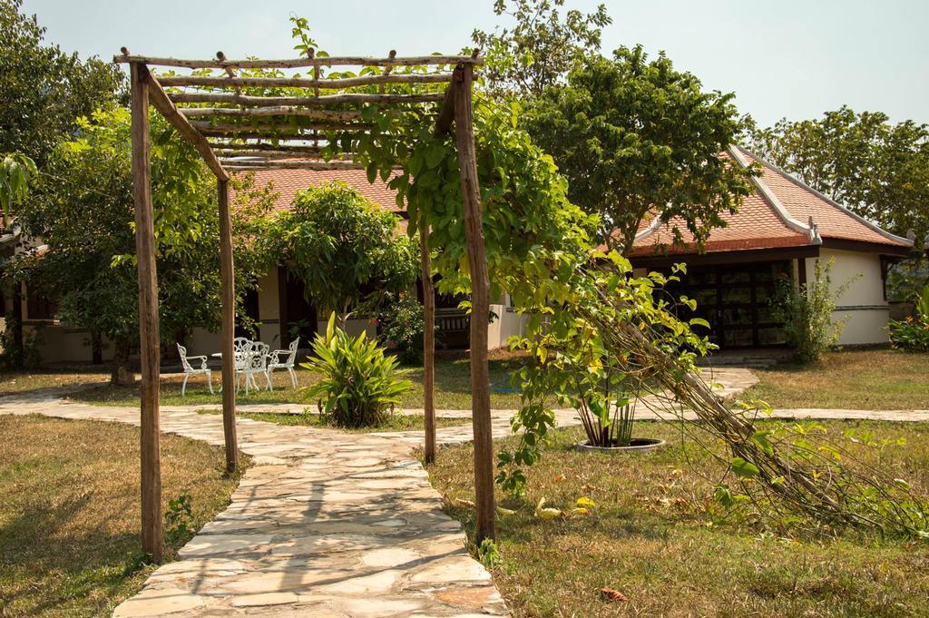 Le Flamboyant Resort Kep Exterior foto