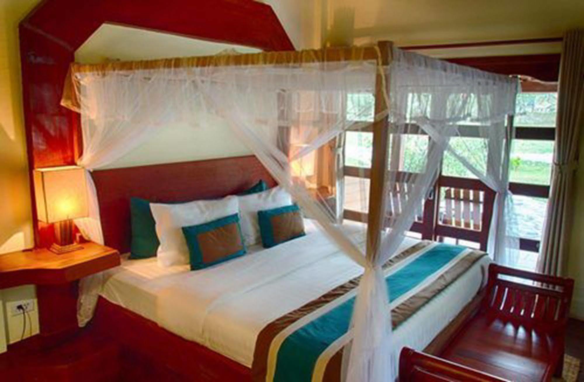 Le Flamboyant Resort Kep Exterior foto