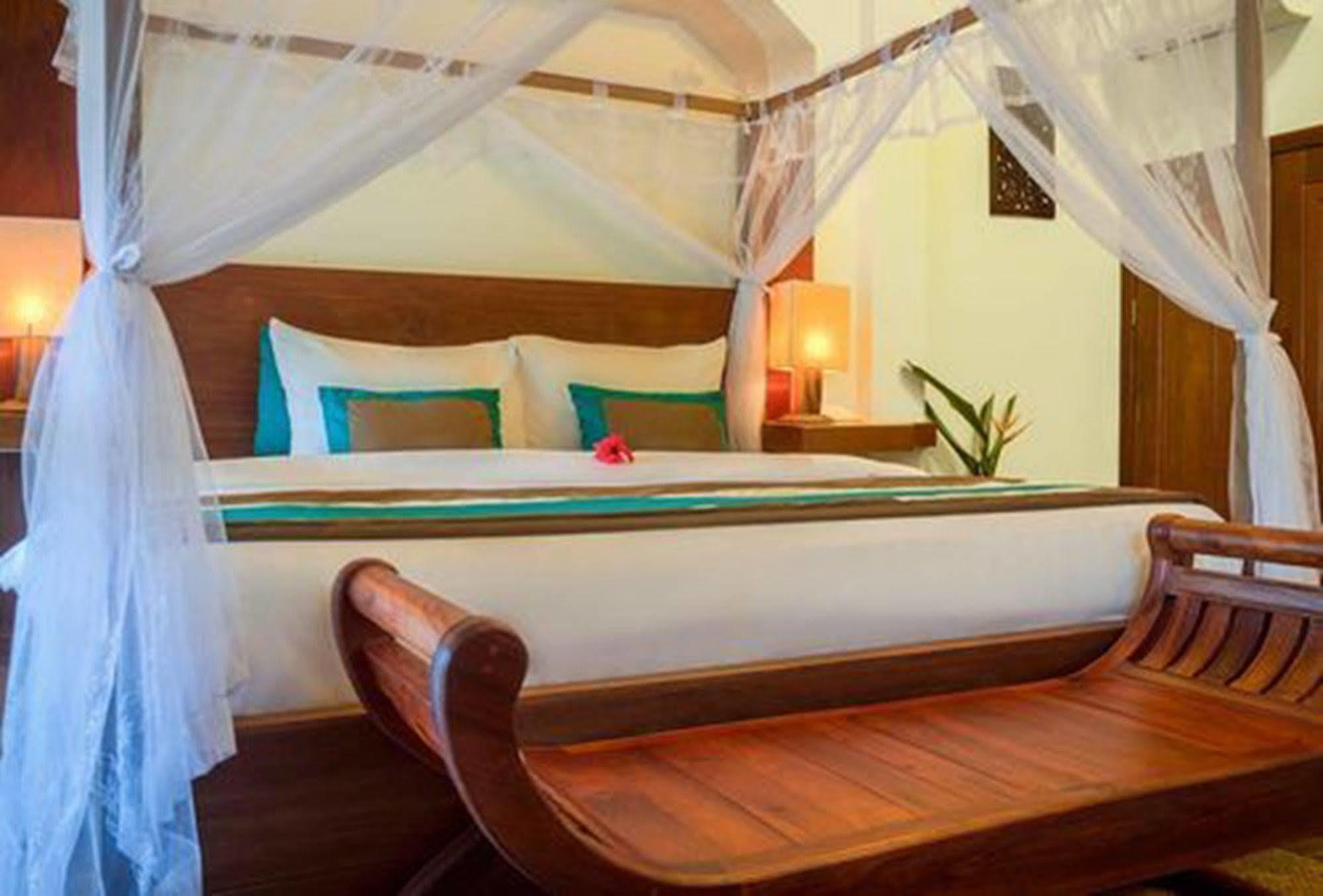 Le Flamboyant Resort Kep Exterior foto